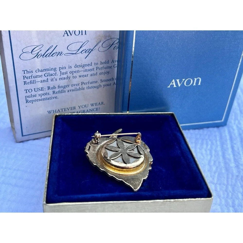 1969 Vintage NIB Mint & Full! Avon Solid Perfume Glace Leaf Faux Pearl Brooch